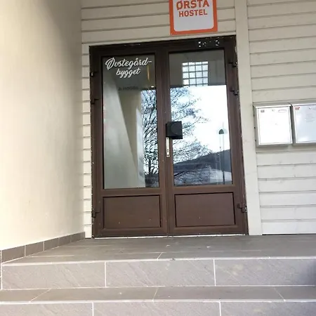 Orsta Apartments דירה