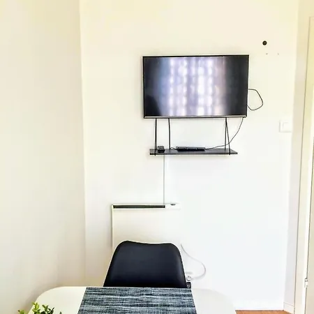 Orsta Apartments אורסטה